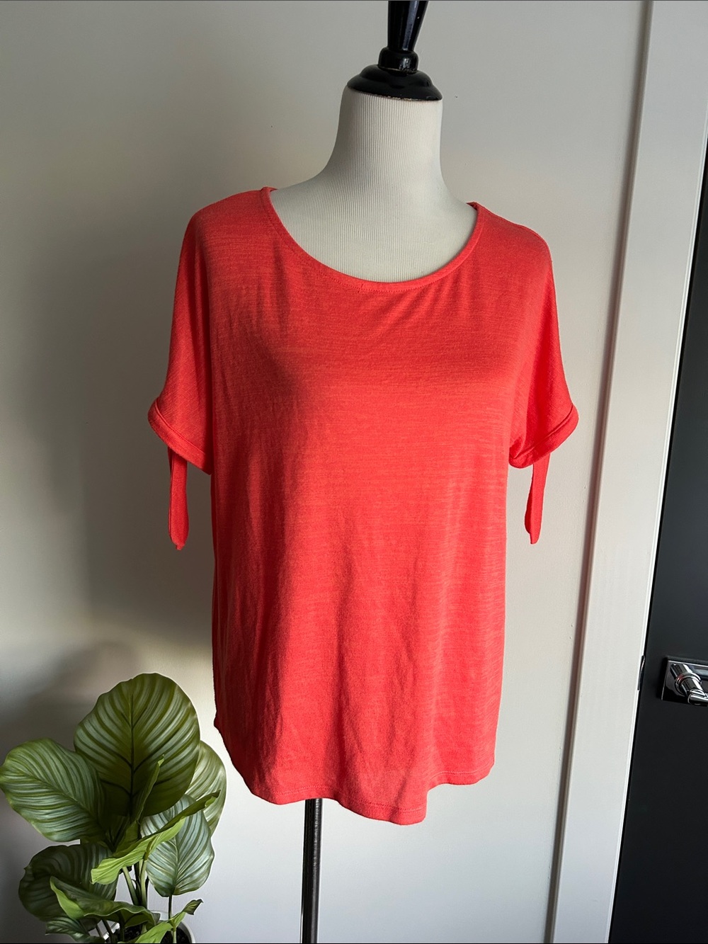 A new day L stretchy casual Coral Short Sleeve Knot-Sleeve Top